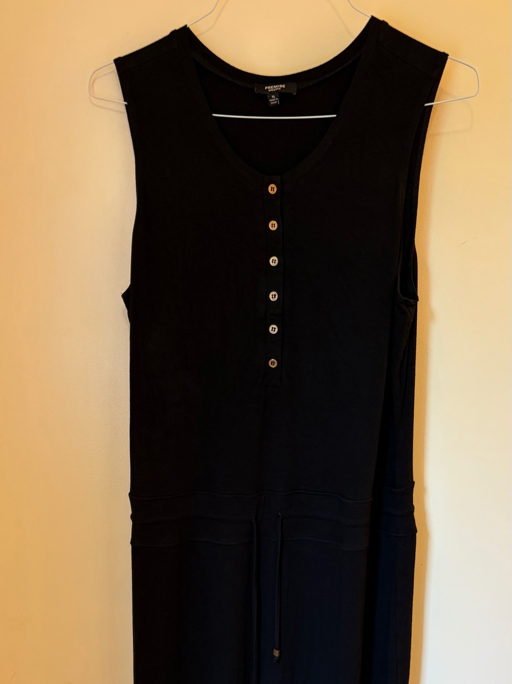 Premise Sophisticate Black Sleeveless Henley Midi Dress with draw string waist